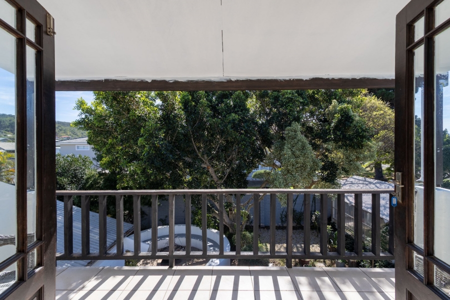 5 Bedroom Property for Sale in Seaside Longships Western Cape